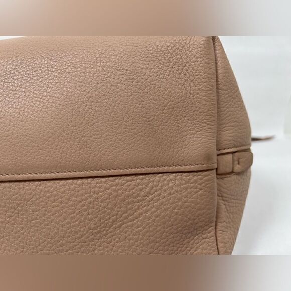 PRADA Vitello Daino Side Zip Shopper Tote Cammeo / Blush Pink - Picture 6 of 16